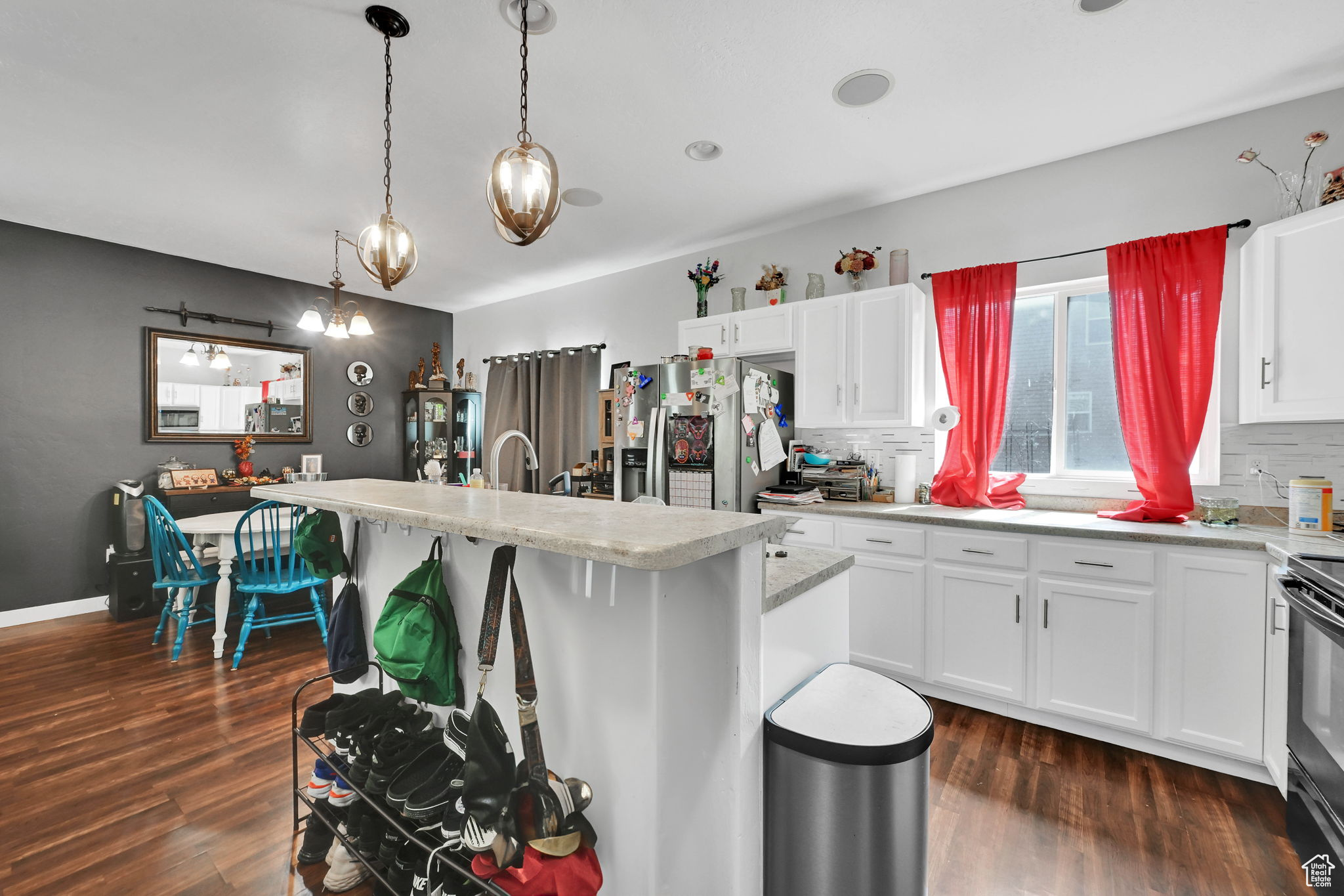 West Valley City, Utah 84119, United States, 3 Bedrooms Bedrooms, ,3 BathroomsBathrooms,Residential,Active,179103