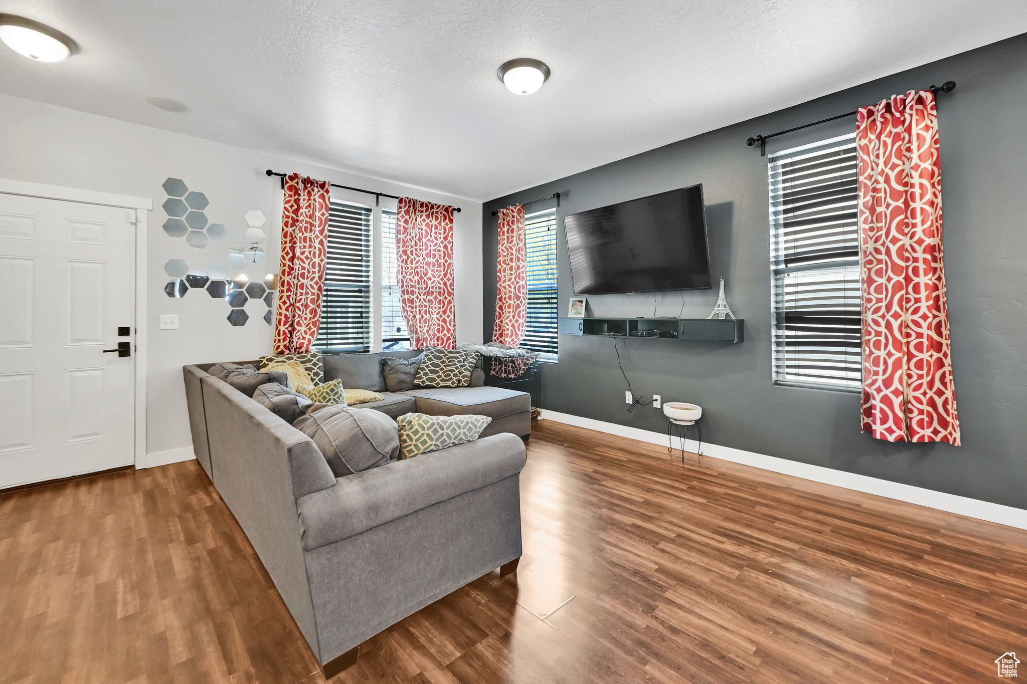 West Valley City, Utah 84119, United States, 3 Bedrooms Bedrooms, ,3 BathroomsBathrooms,Residential,Active,179103