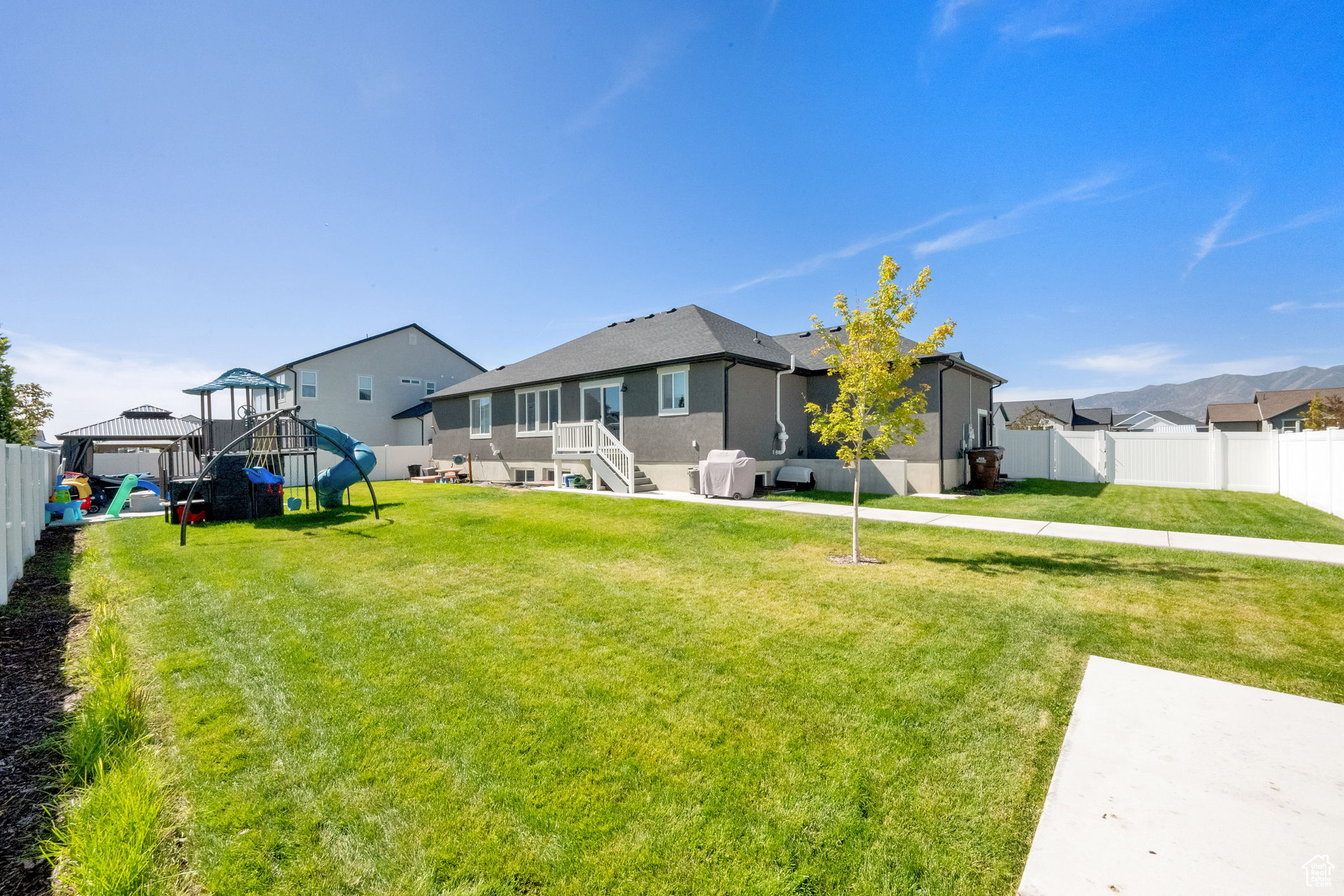 BRANDON PARK - Residential