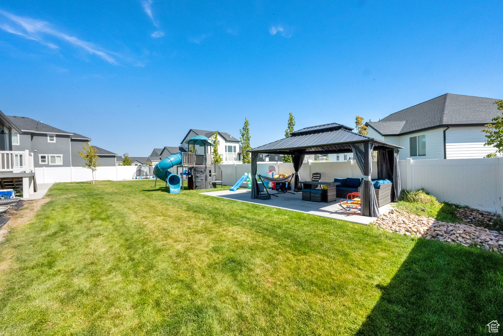 BRANDON PARK - Residential