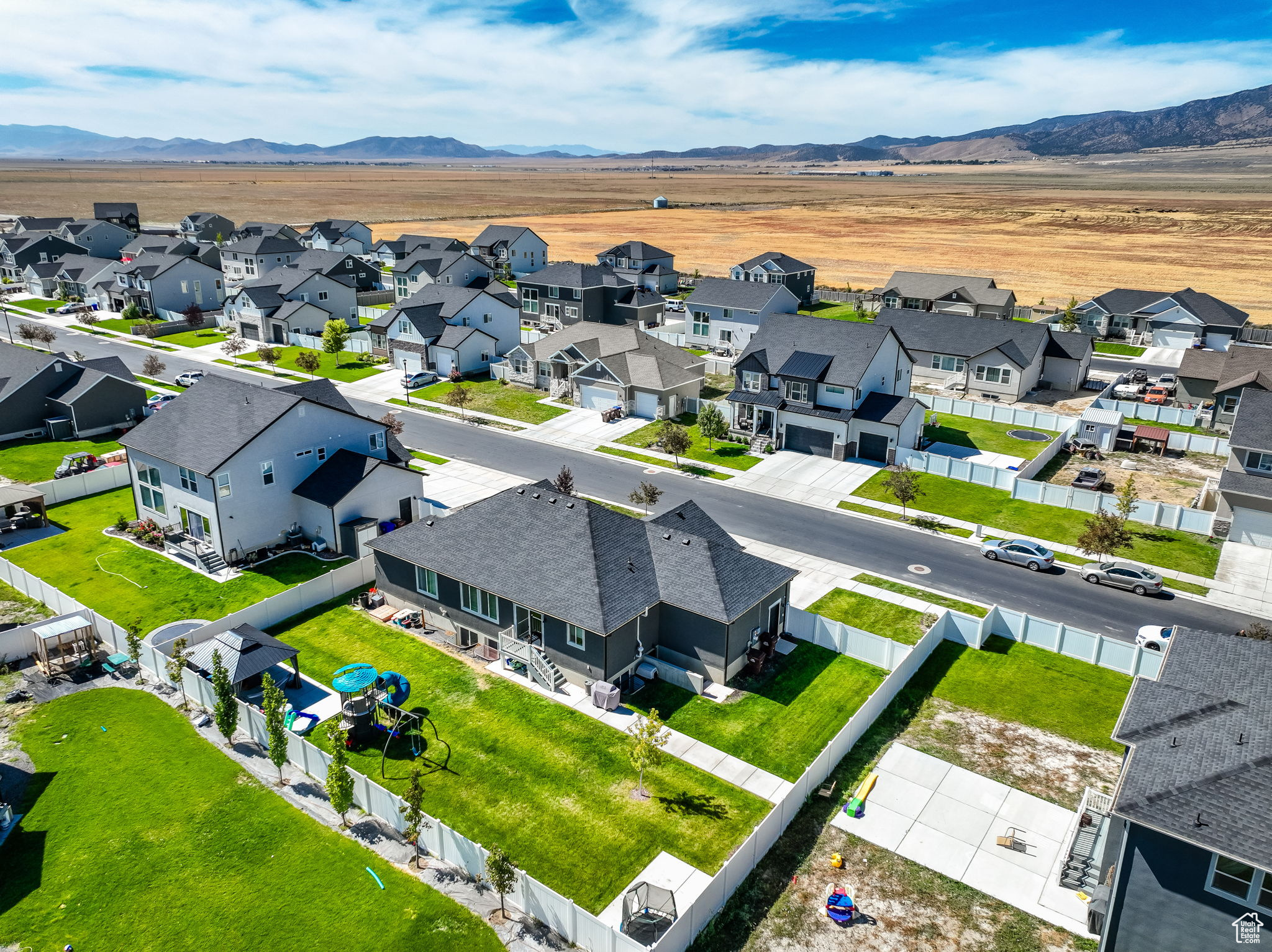 BRANDON PARK - Residential