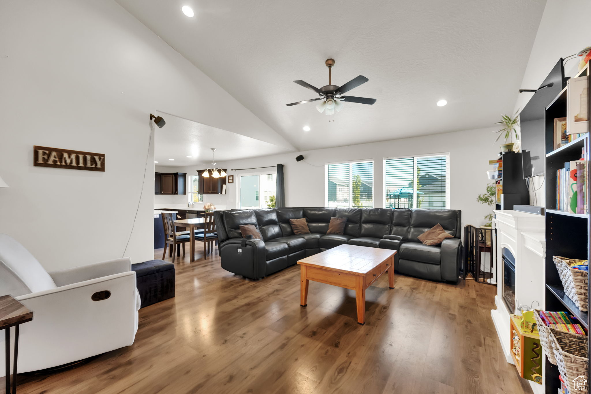 BRANDON PARK - Residential