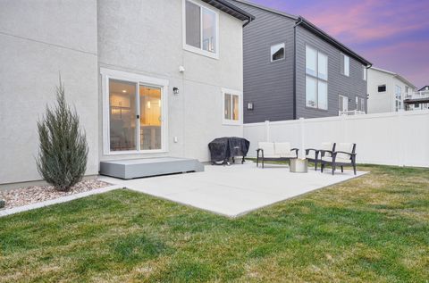 Tiny photo for 478 N WOODLAND RD, Saratoga Springs, UT 84045 (MLS # 2123353)