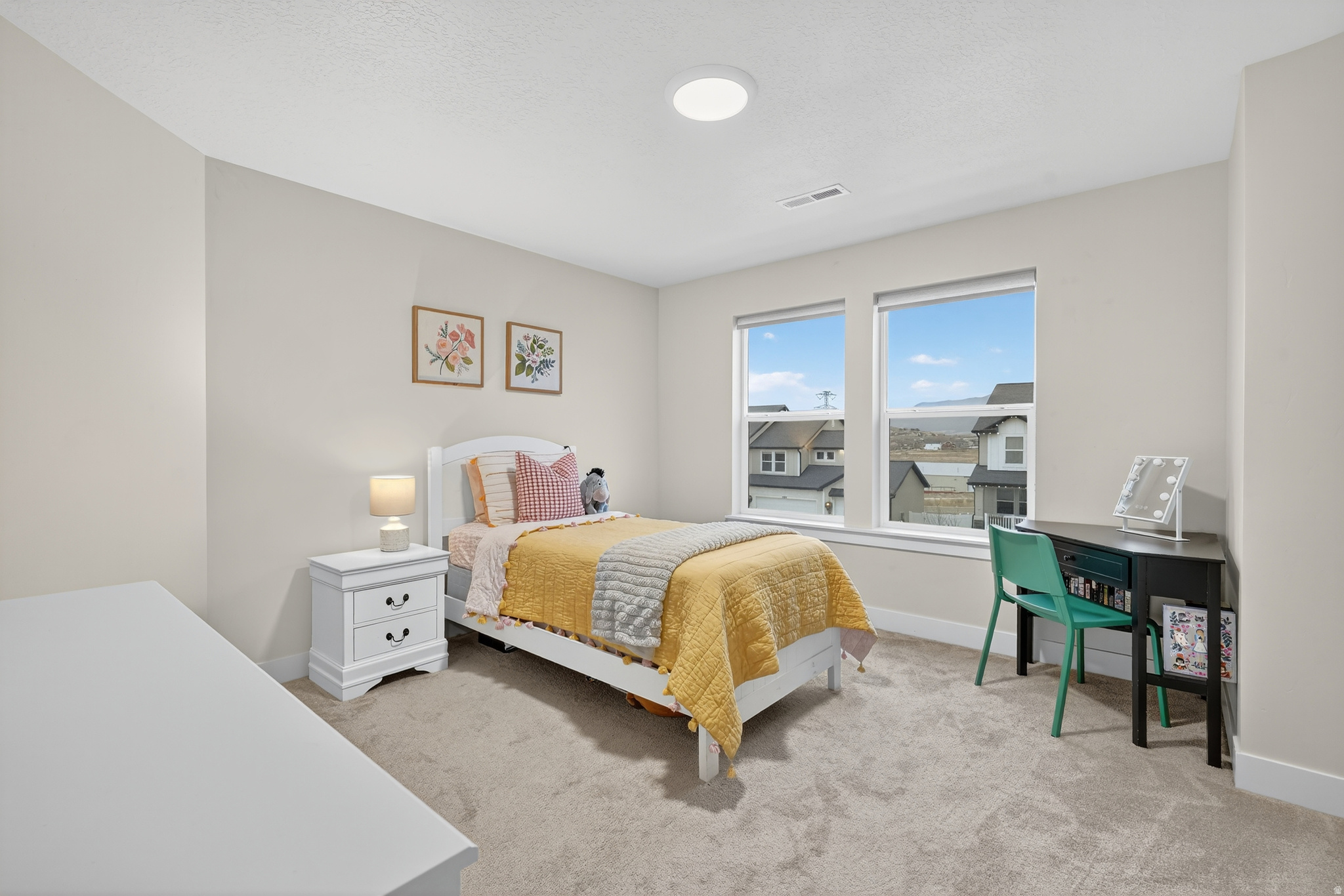 QUAILHILL - Residential