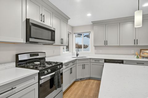 Tiny photo for 478 N WOODLAND RD, Saratoga Springs, UT 84045 (MLS # 2123353)