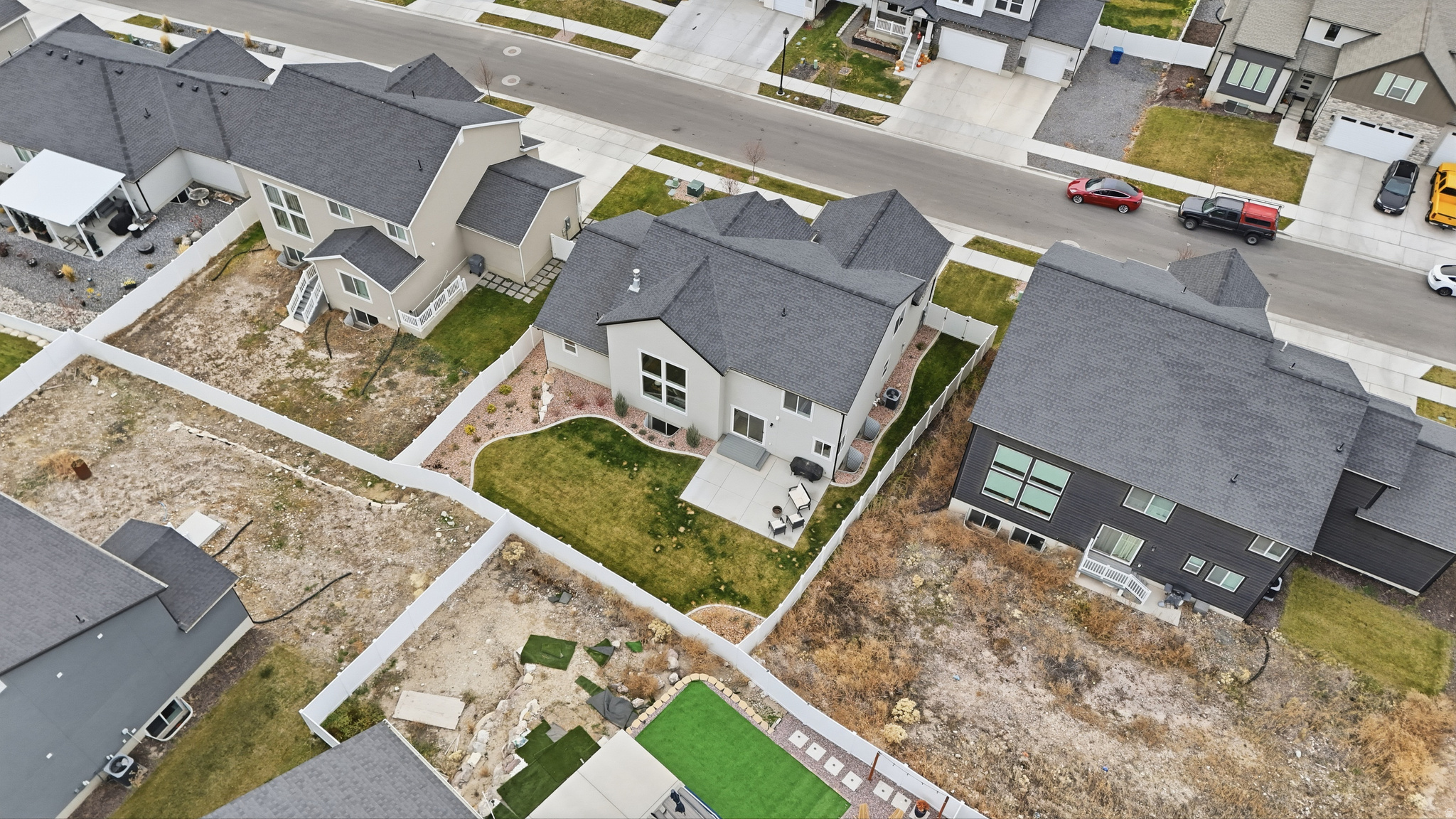 QUAILHILL - Residential