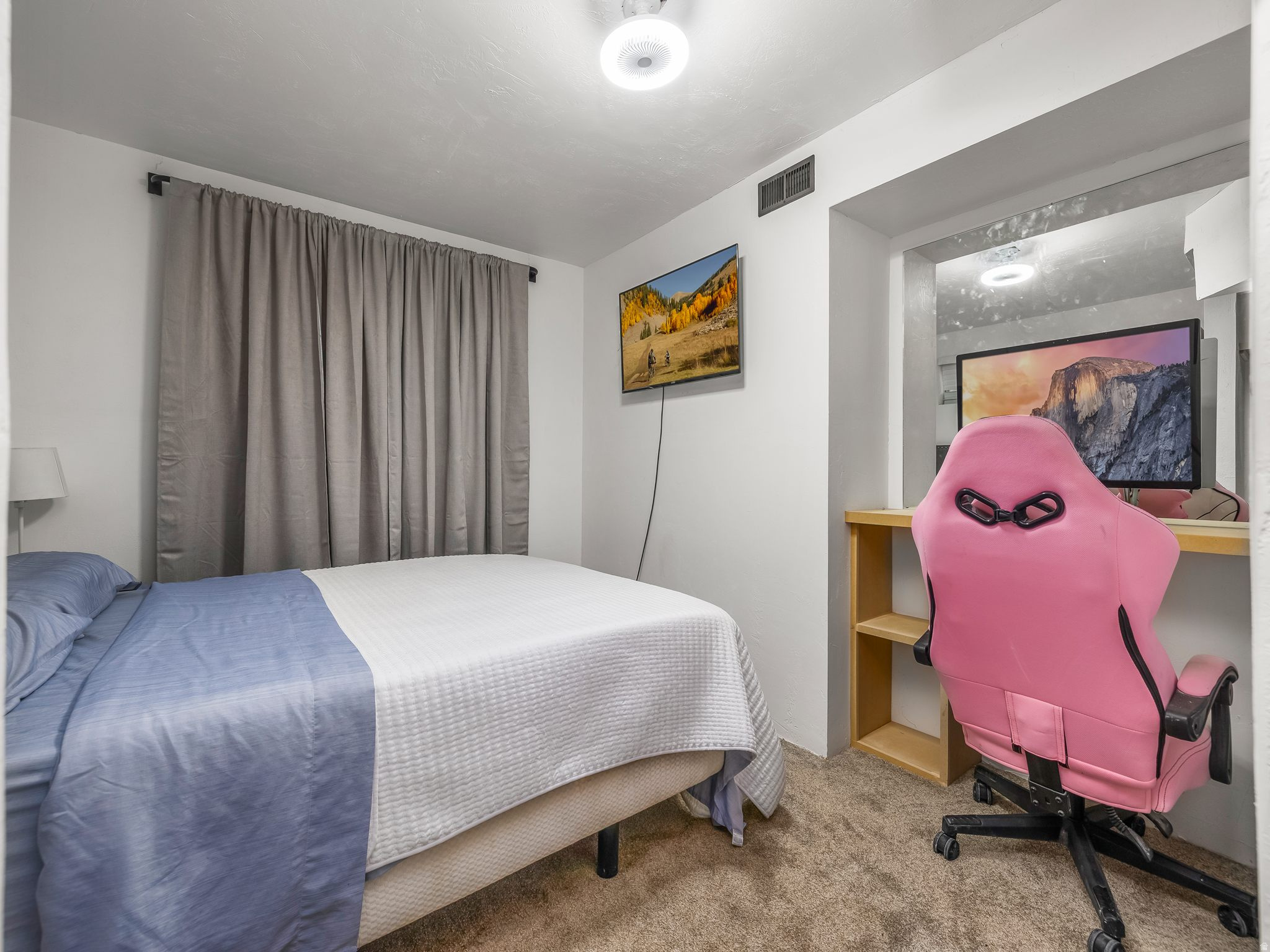 MEADOWS - Residential