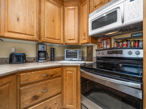 Tiny photo for 4935 S MARIANNA DR, Taylorsville, UT 84129 (MLS # 2148107)