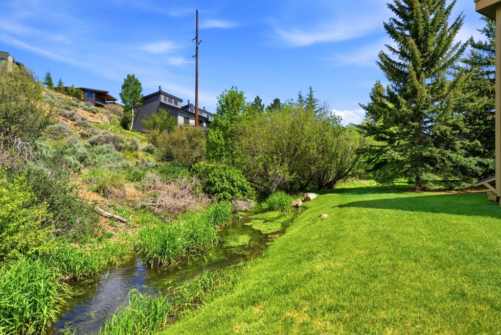 Photo of 557 SADDLE VIEW WAY #17, Park City, UT 84060 (MLS # 2162929)