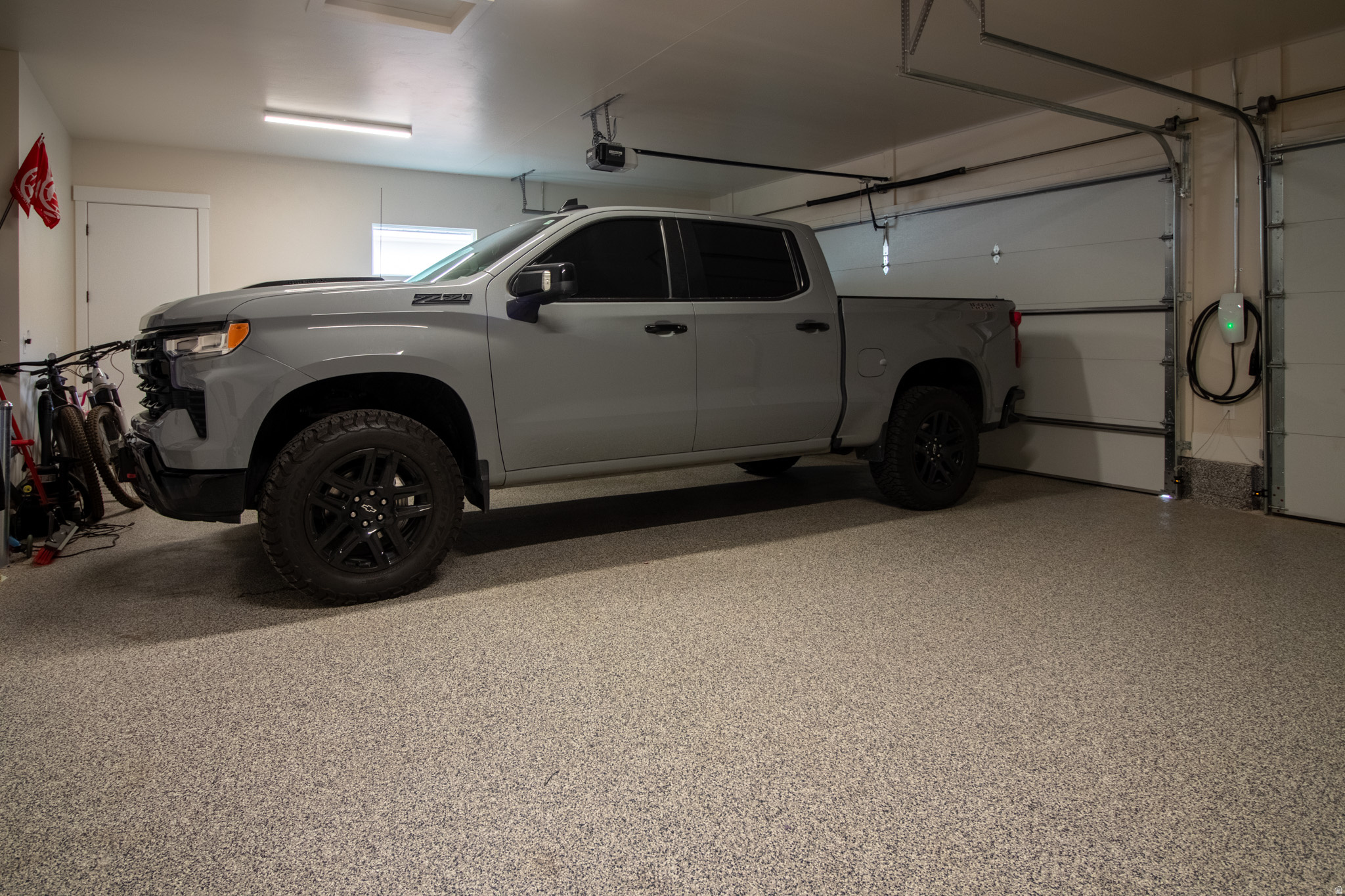 RED MESA AT SUNRISE - Residential