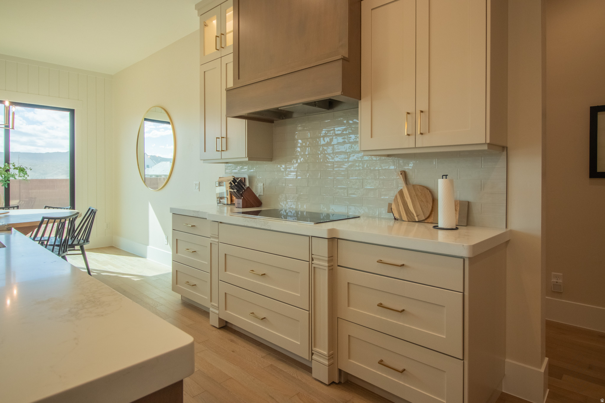 RED MESA AT SUNRISE - Residential