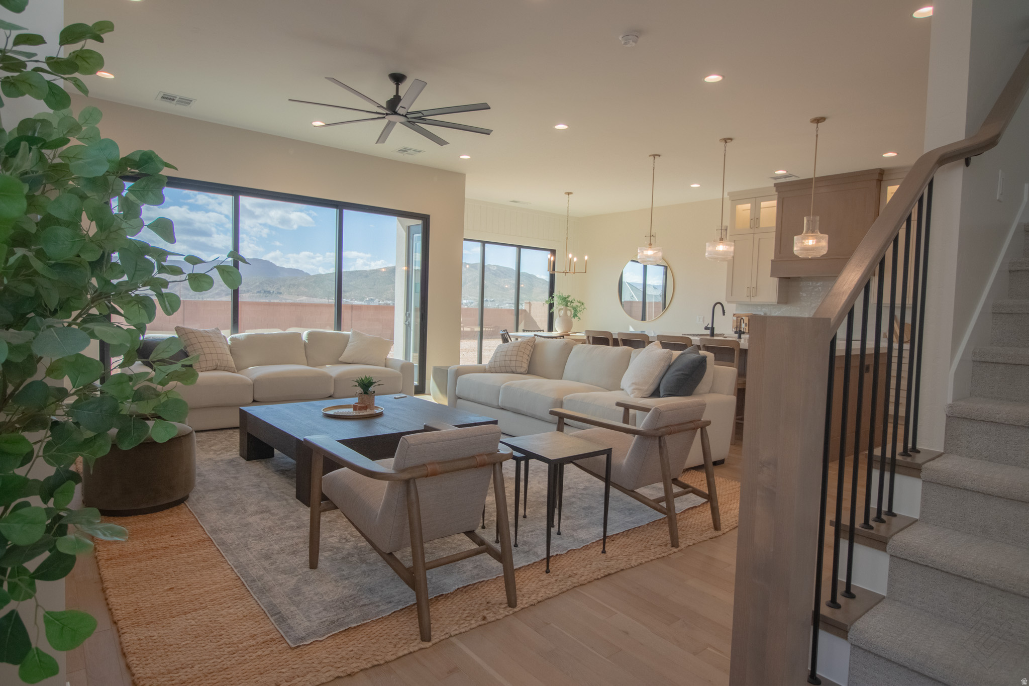 RED MESA AT SUNRISE - Residential