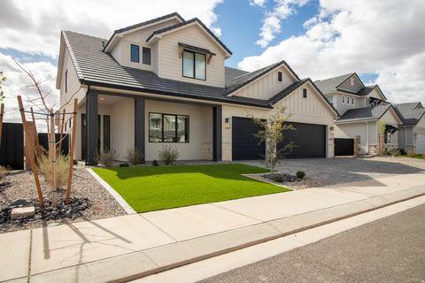Photo of 2824 E FRESHET DR, Washington, UT 84780 (MLS # 2141323)