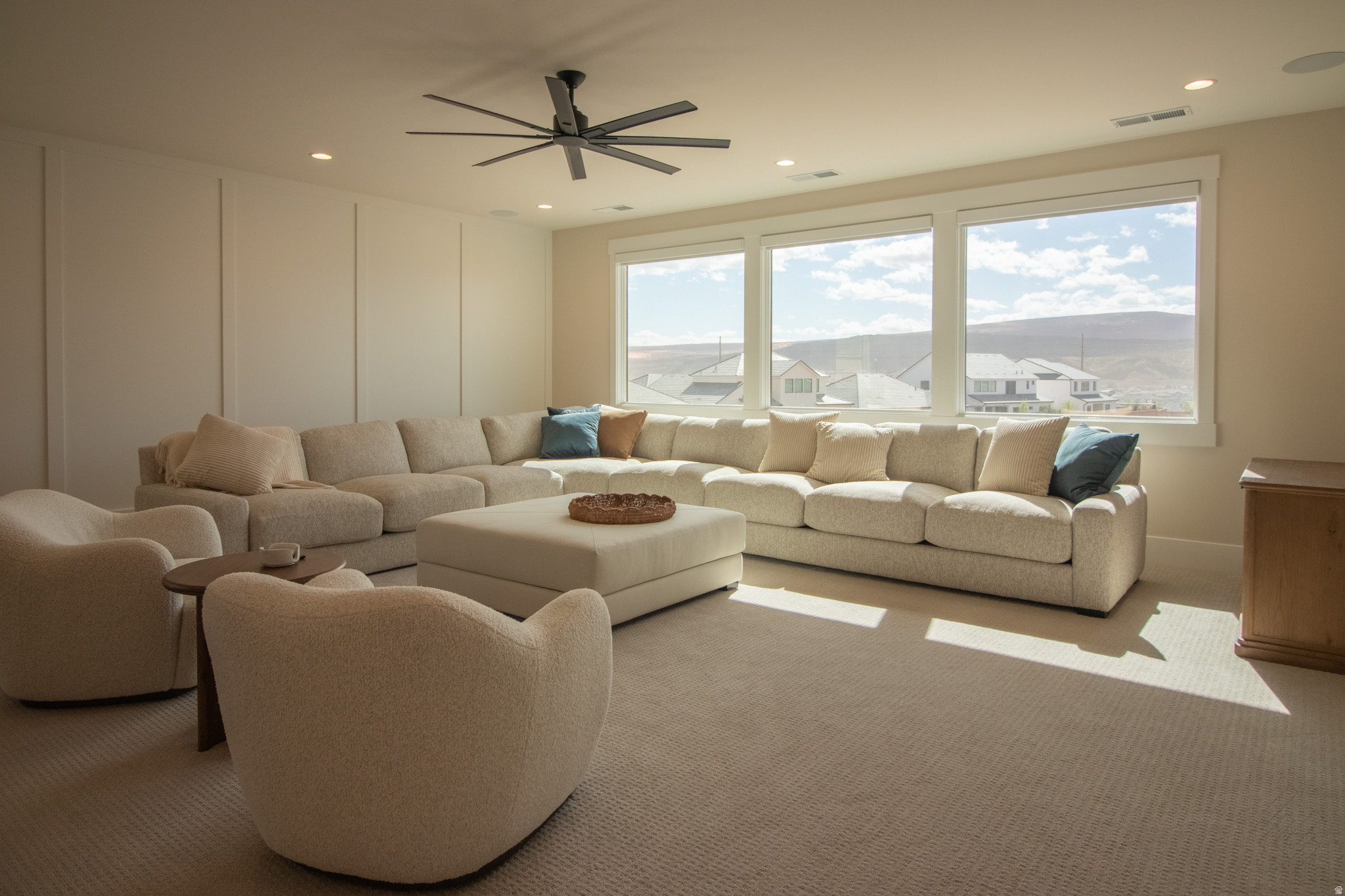 RED MESA AT SUNRISE - Residential