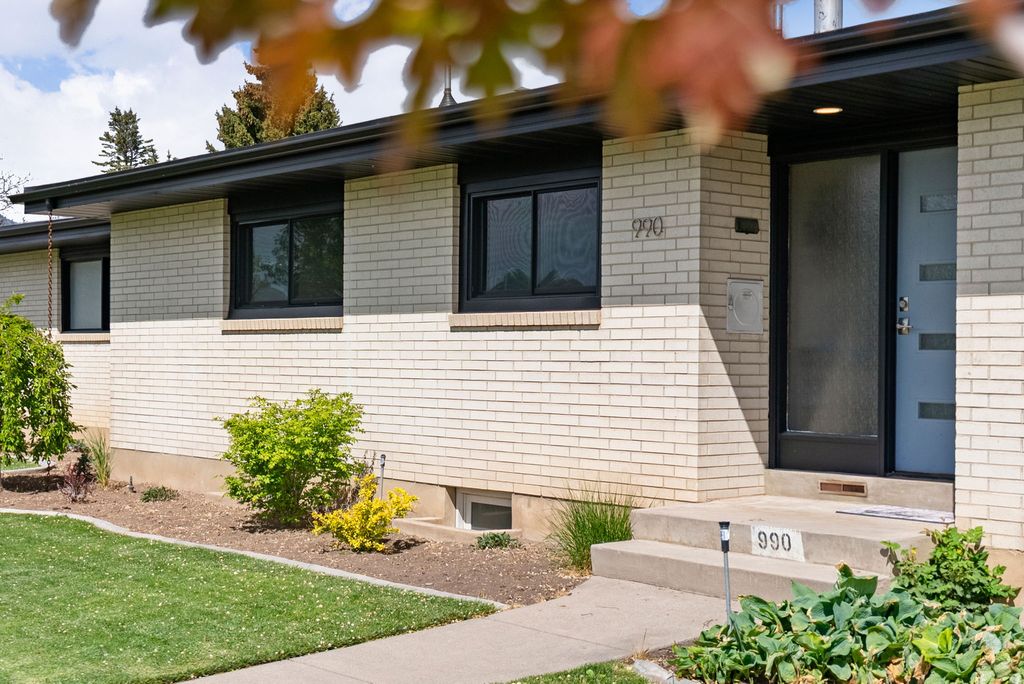 Photo of 990 N 1500 E, Logan, UT 84321 (MLS # 2156075)