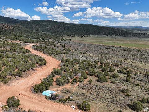 Tiny photo for 5100 COUGAR RUN #48, Birdseye, UT 84629 (MLS # 2146891)