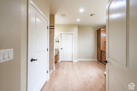 Tiny photo for 1646 E 90 CIR S, Saint George, UT 84790 (MLS # 2192625)