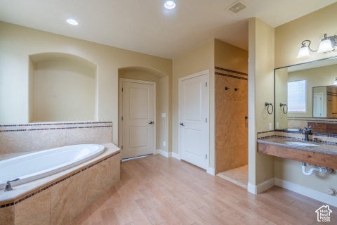 Tiny photo for 1646 E 90 CIR S, Saint George, UT 84790 (MLS # 2192625)