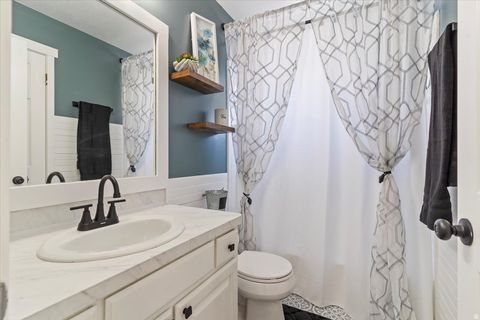 Tiny photo for 49 E 550 S, Kaysville, UT 84037 (MLS # 2121236)