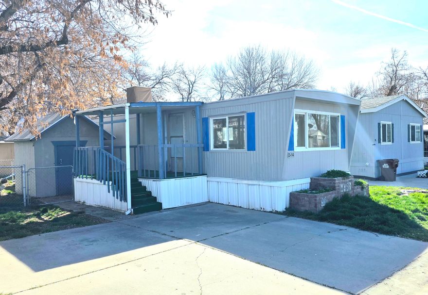 Come see this charming mobile home located in a peaceful neighborhood. Newly remodeled 2 bed 1 bath. Schedule a showing today. Lead Based Paint Disclosure and Pamphlet are in the Documents section of this listing. The pamphlet must be given to the buyer prior to writing an offer. ALL OFFERS MUST BE ACCOMPANIED BY A SIGNED LBP DISCLOSURE