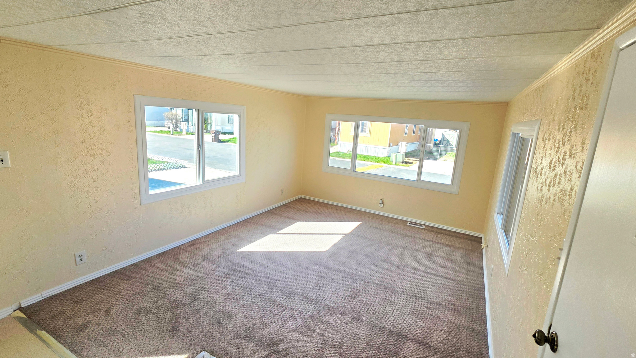 WILLOW PINES - Residential