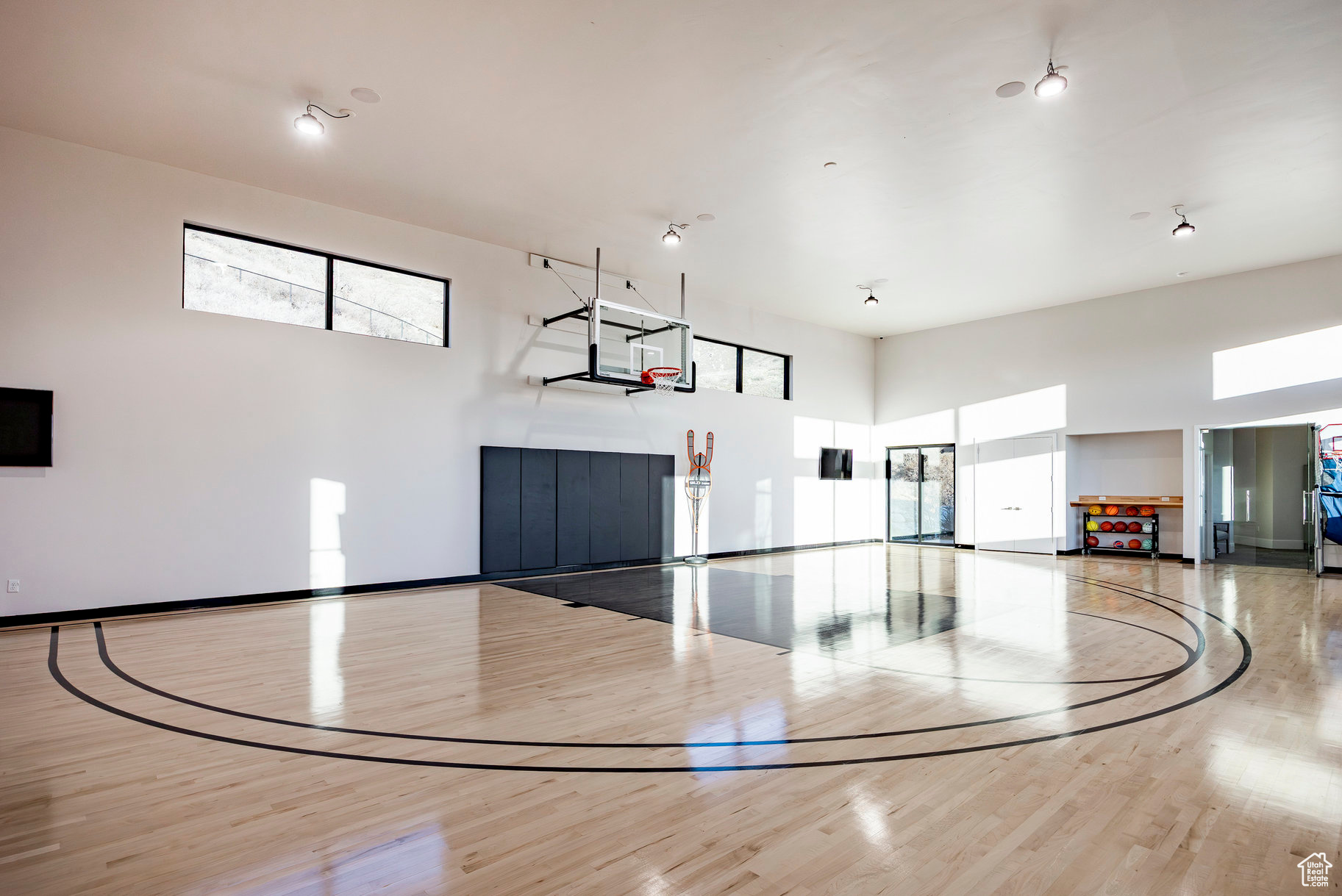 289 W Bella Vista Ct, Farmington, Utah image 7