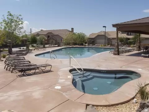 CORAL RIDGE TOWNHOMES PH 3-A - Residential