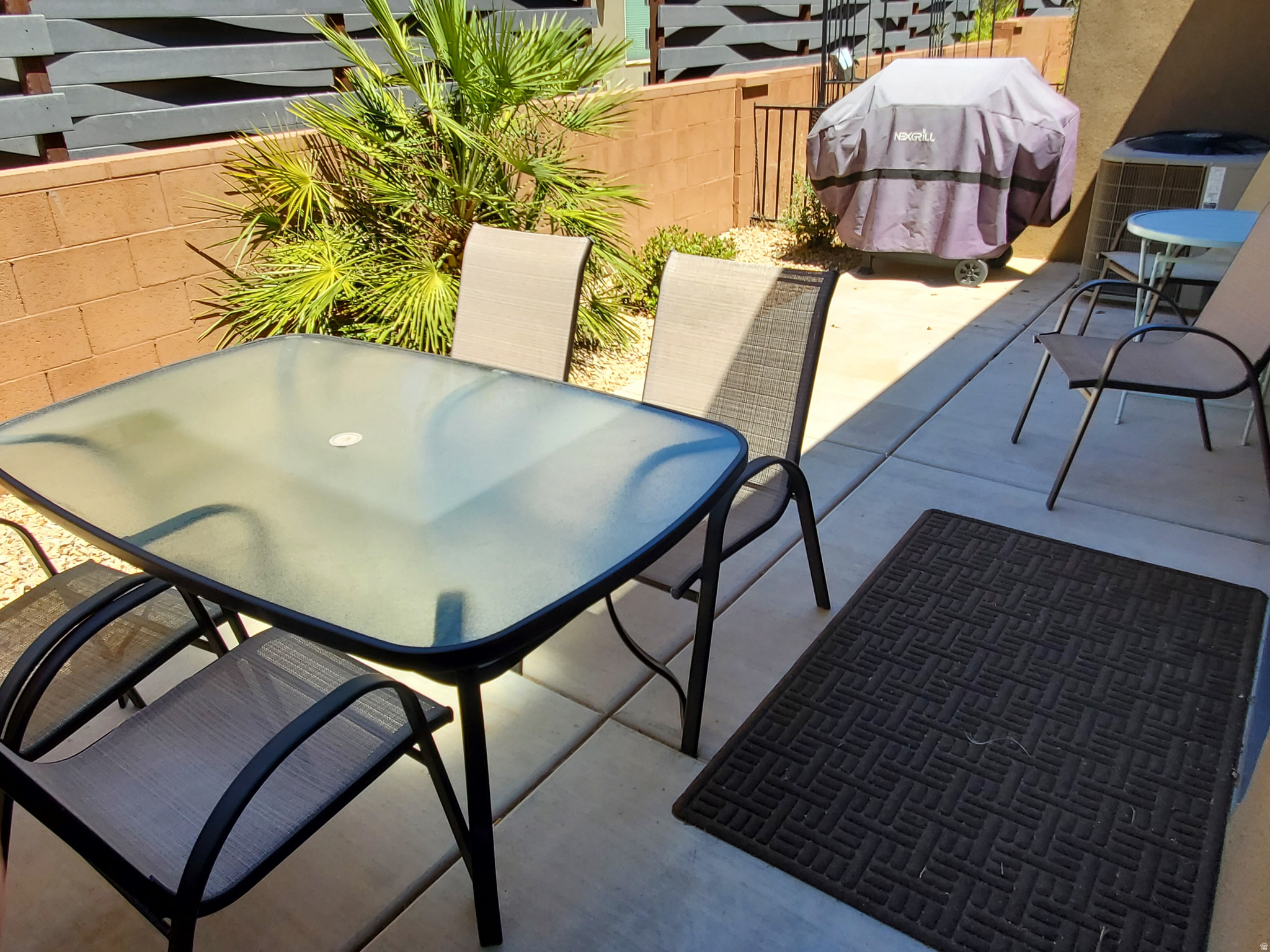 CORAL RIDGE TOWNHOMES PH 3-A - Residential