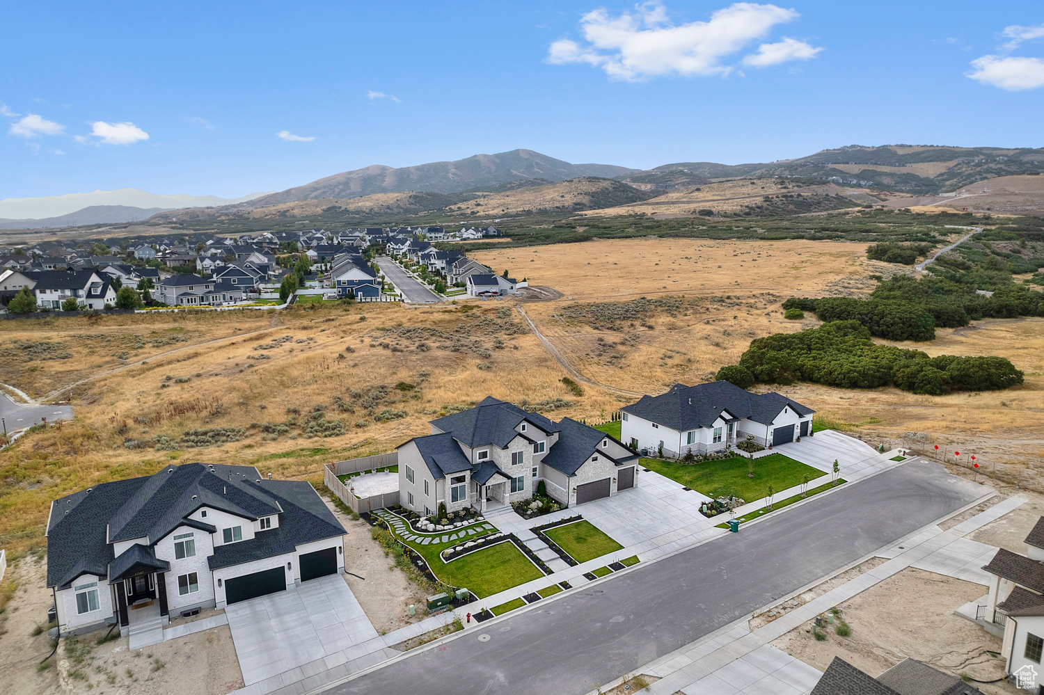 BEACON HILL - Residential