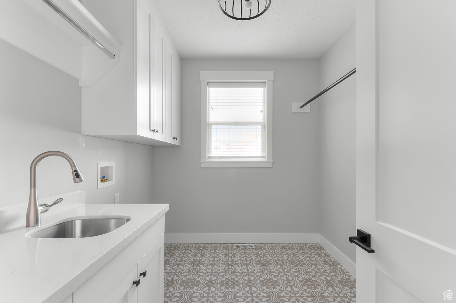 BEACON HILL - Residential