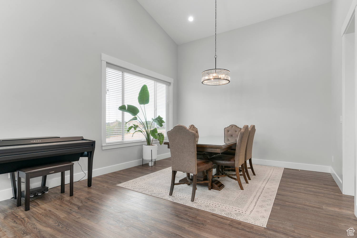 BEACON HILL - Residential