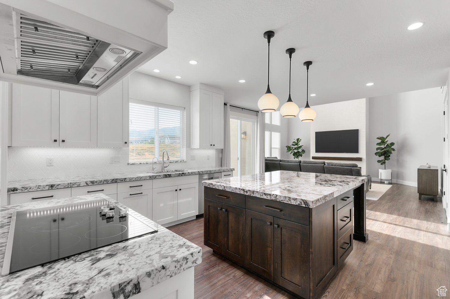 BEACON HILL - Residential
