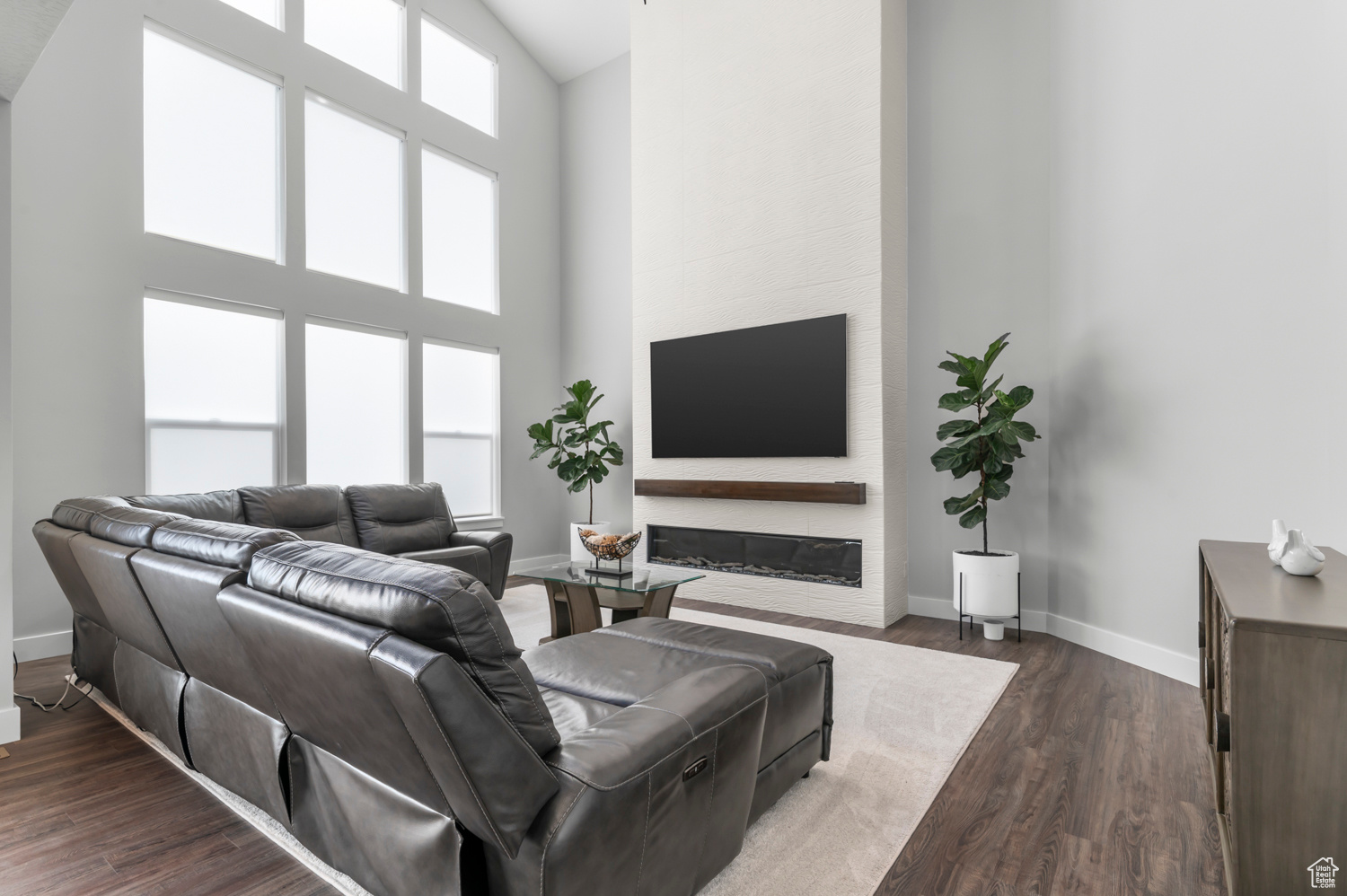 BEACON HILL - Residential