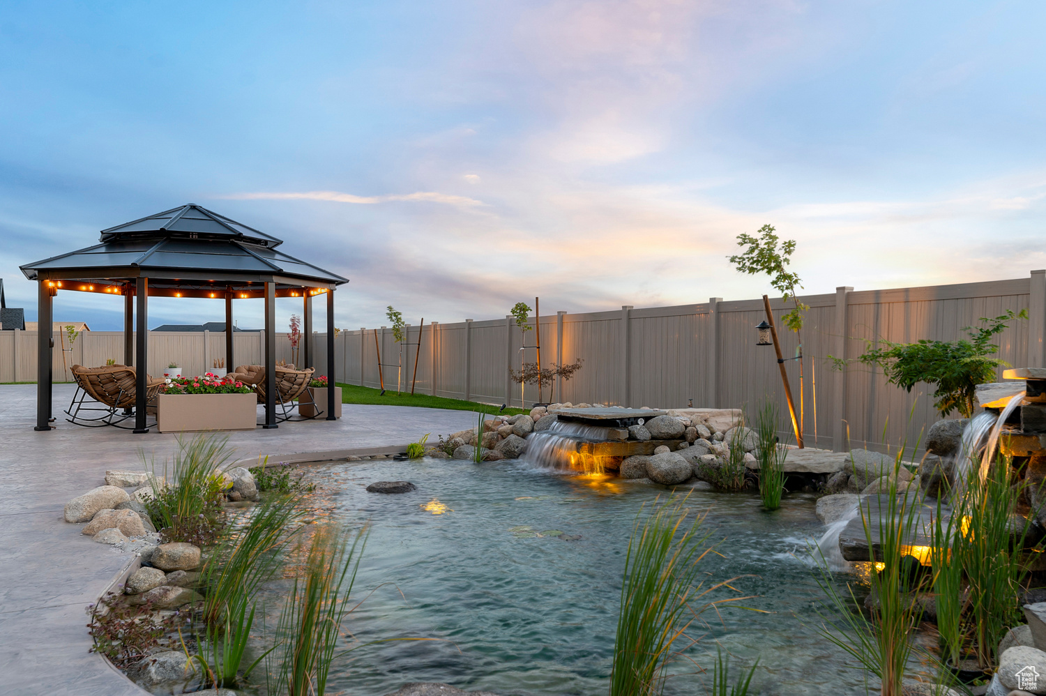 BEACON HILL - Residential