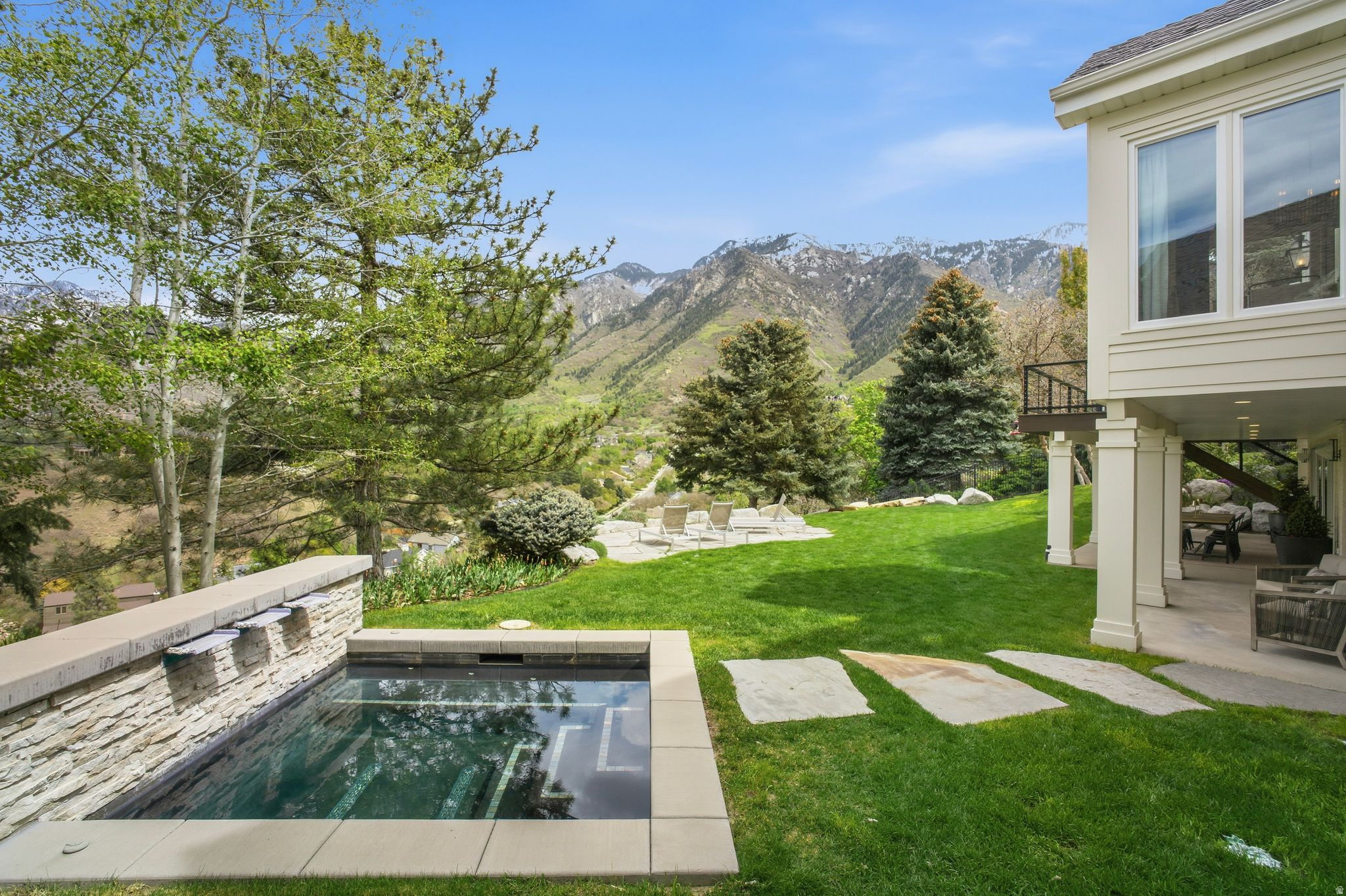 PEPPERWOOD - Residential