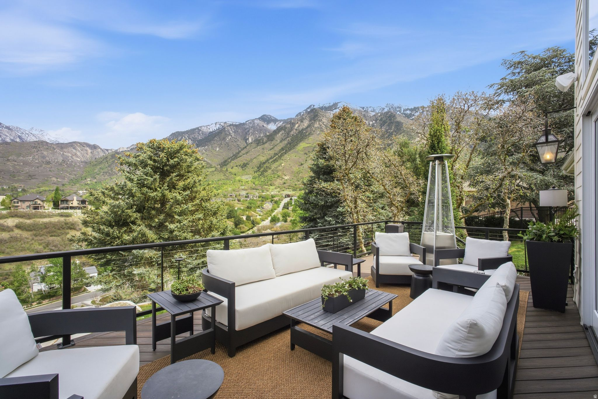 PEPPERWOOD - Residential