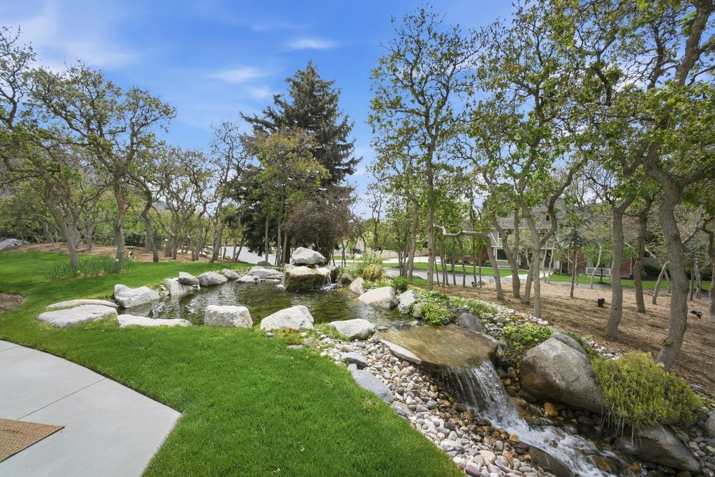 Photo of 12 NORTHRIDGE LN, Sandy, UT 84092 (MLS # 2154749)