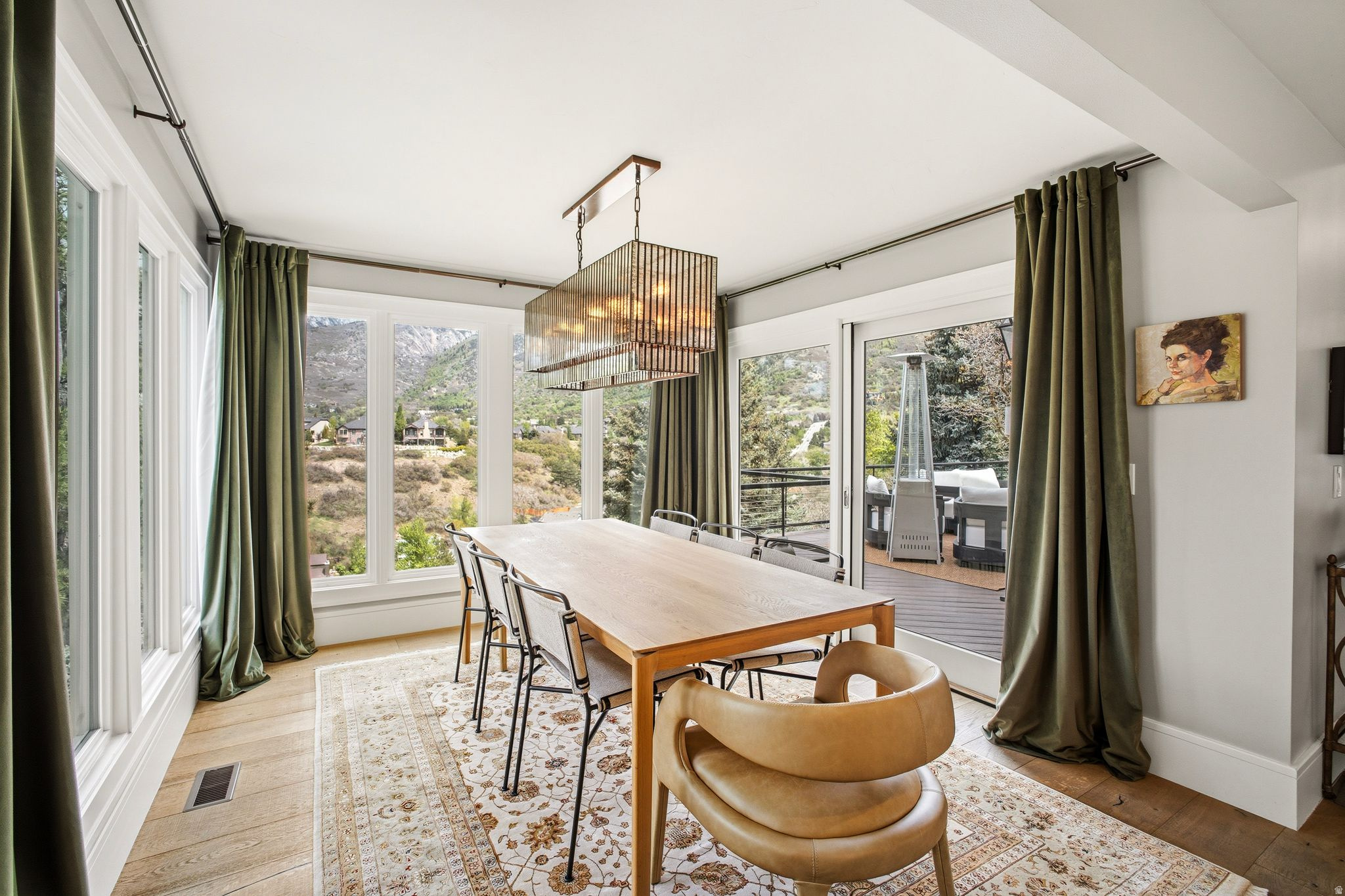 PEPPERWOOD - Residential