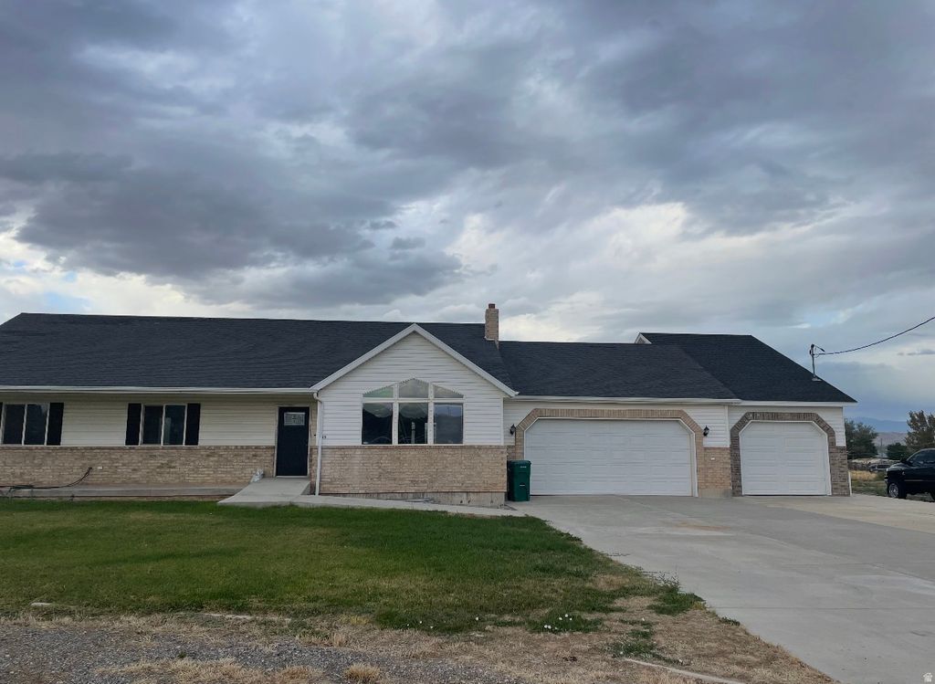 Photo of 65 E 350 S, Goshen, UT 84633 (MLS # 2143605)