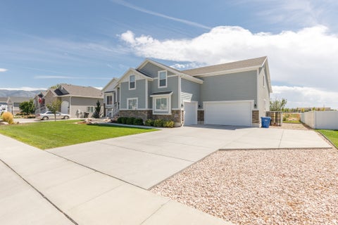 Tiny photo for 2401 W 2775 N, Farr West, UT 84404 (MLS # 2181441)