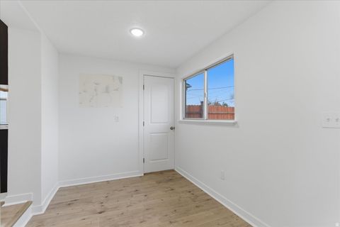 Tiny photo for 221 E 4800 S, Salt Lake City, UT 84107 (MLS # 2127309)