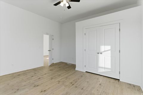 Tiny photo for 221 E 4800 S, Salt Lake City, UT 84107 (MLS # 2127309)