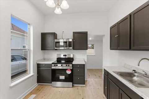 Tiny photo for 221 E 4800 S, Salt Lake City, UT 84107 (MLS # 2127309)