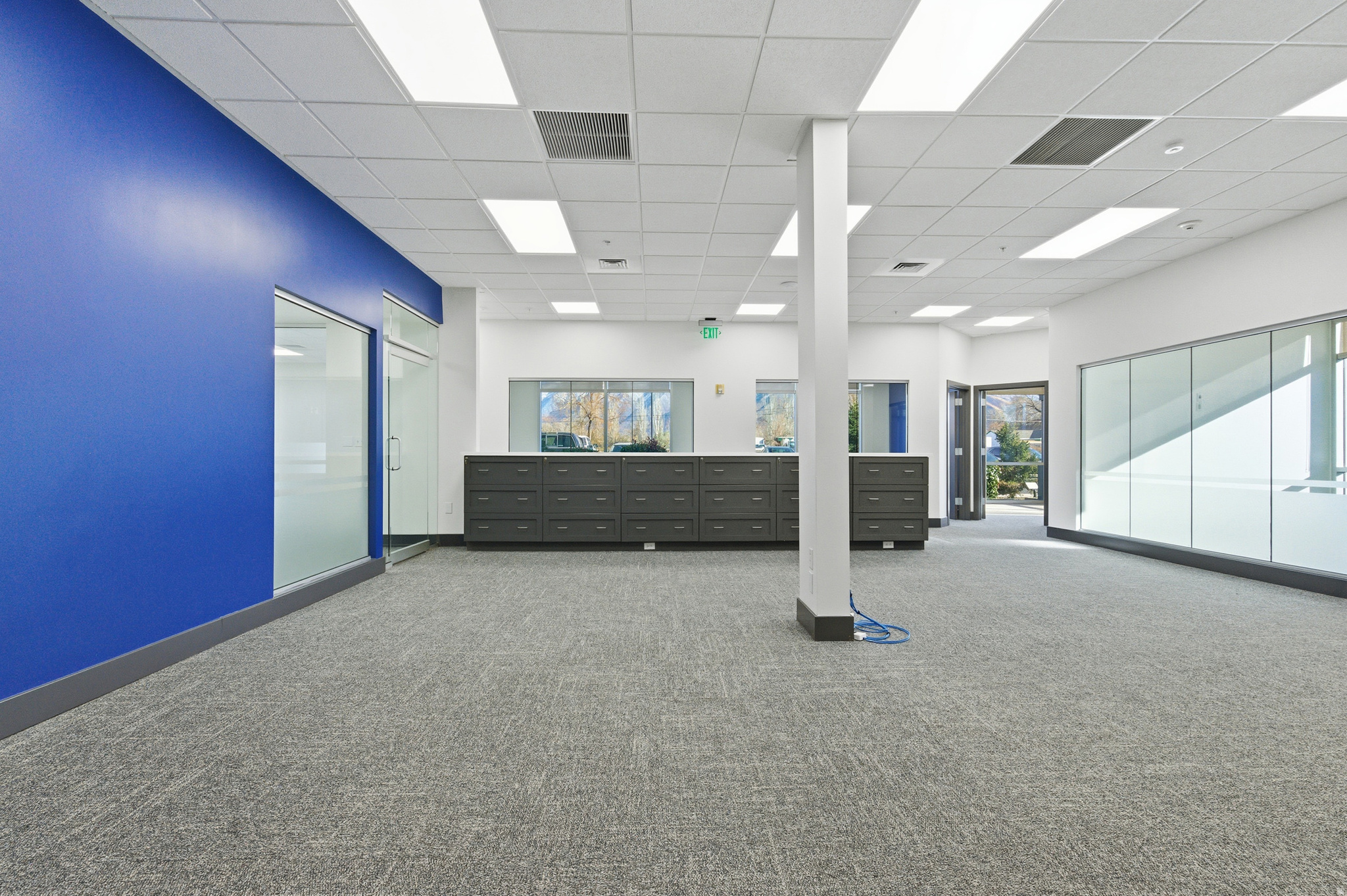 TATE - Commercial Lease