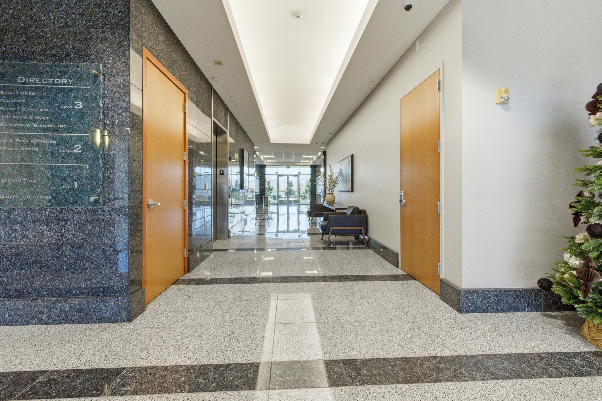 TATE - Commercial Lease