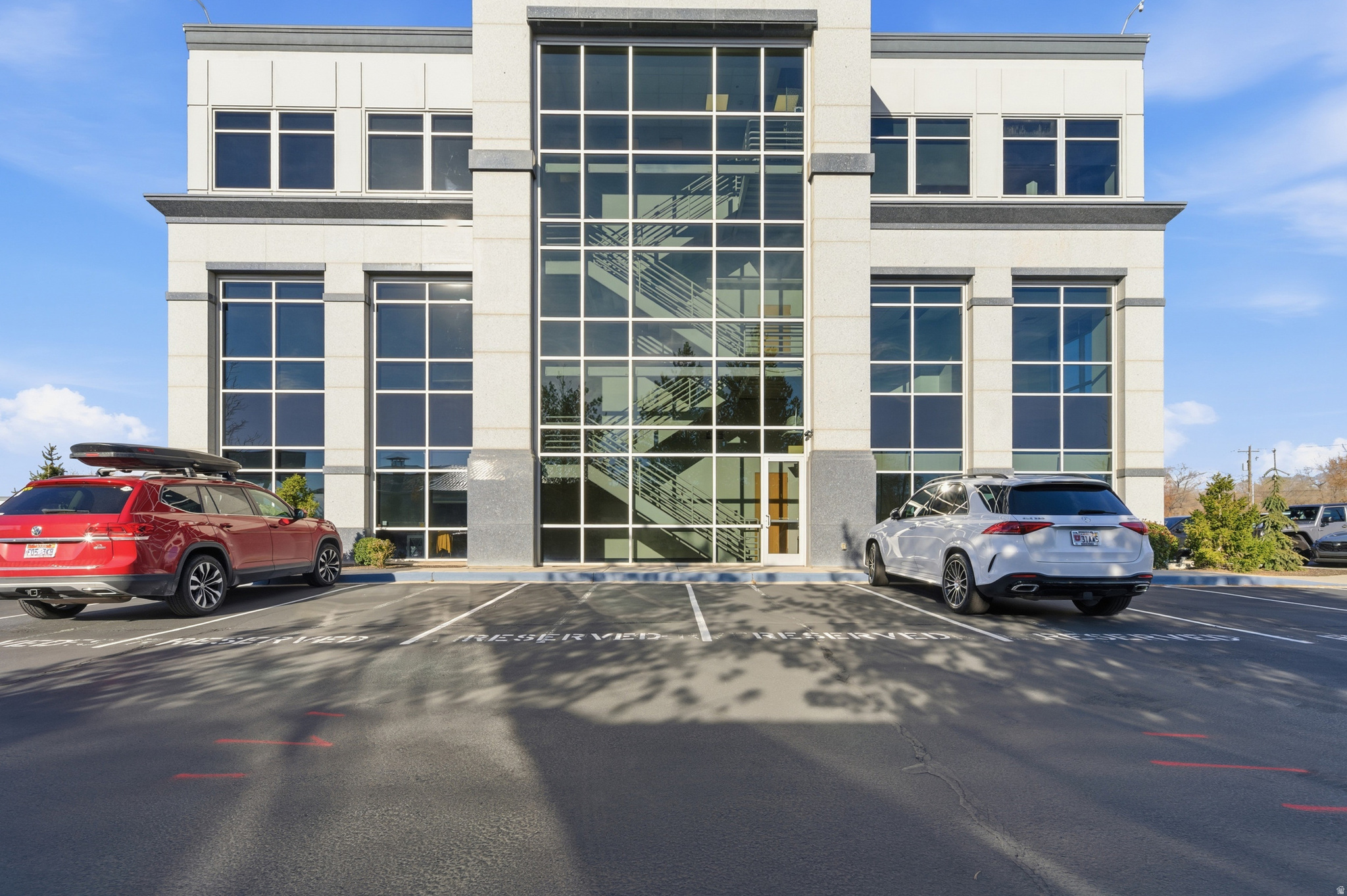 TATE - Commercial Lease