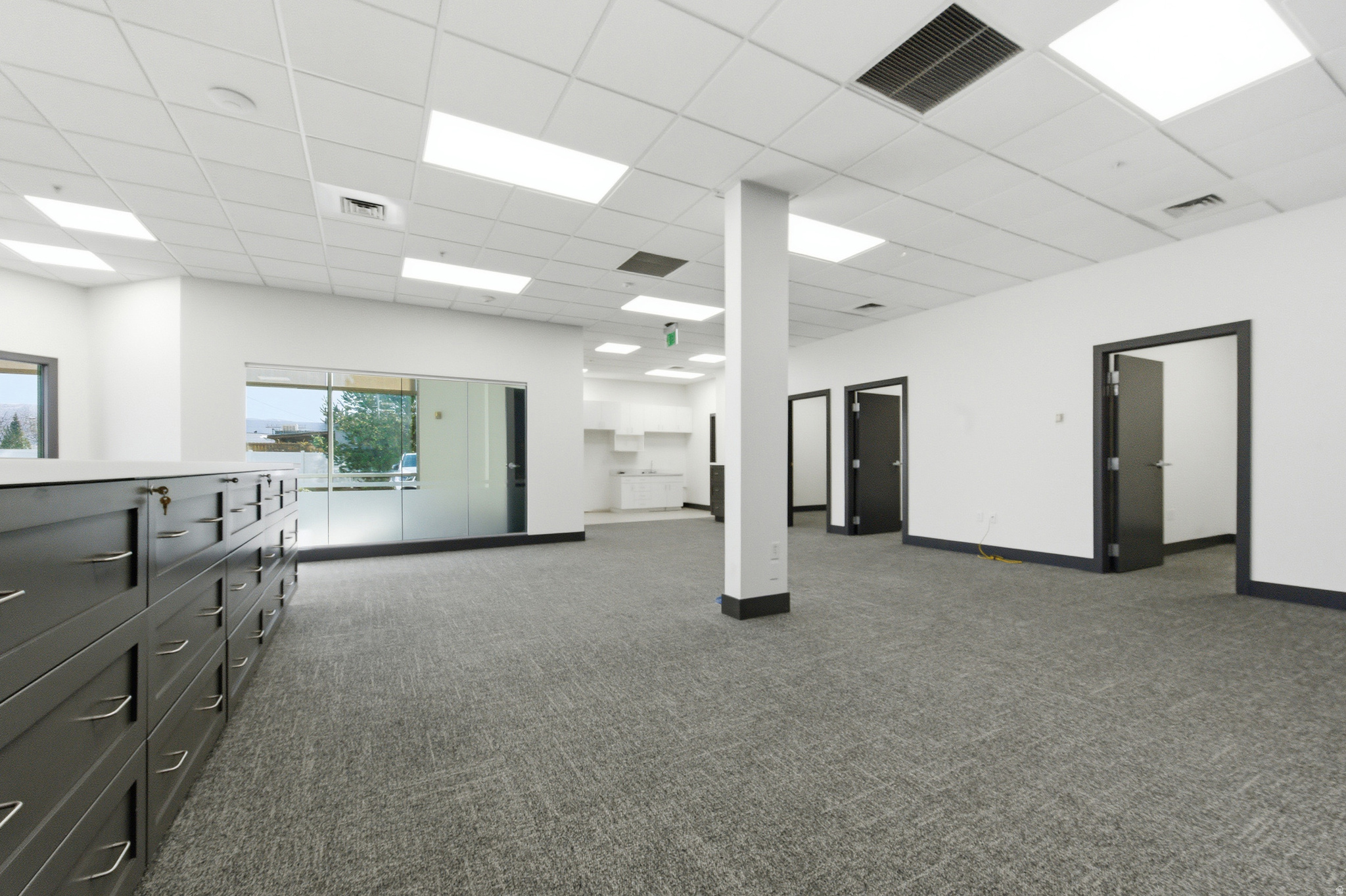 TATE - Commercial Lease