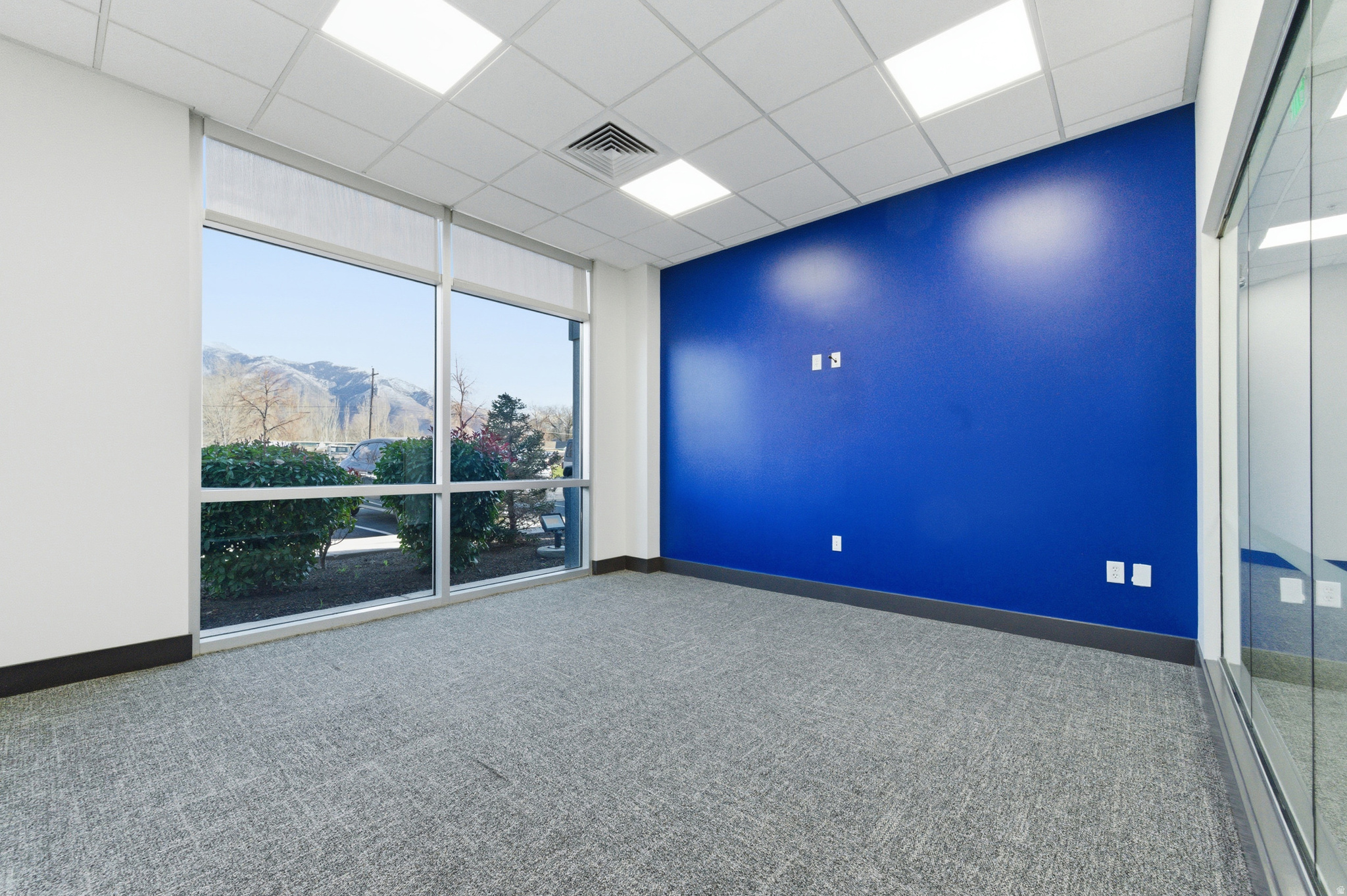 TATE - Commercial Lease