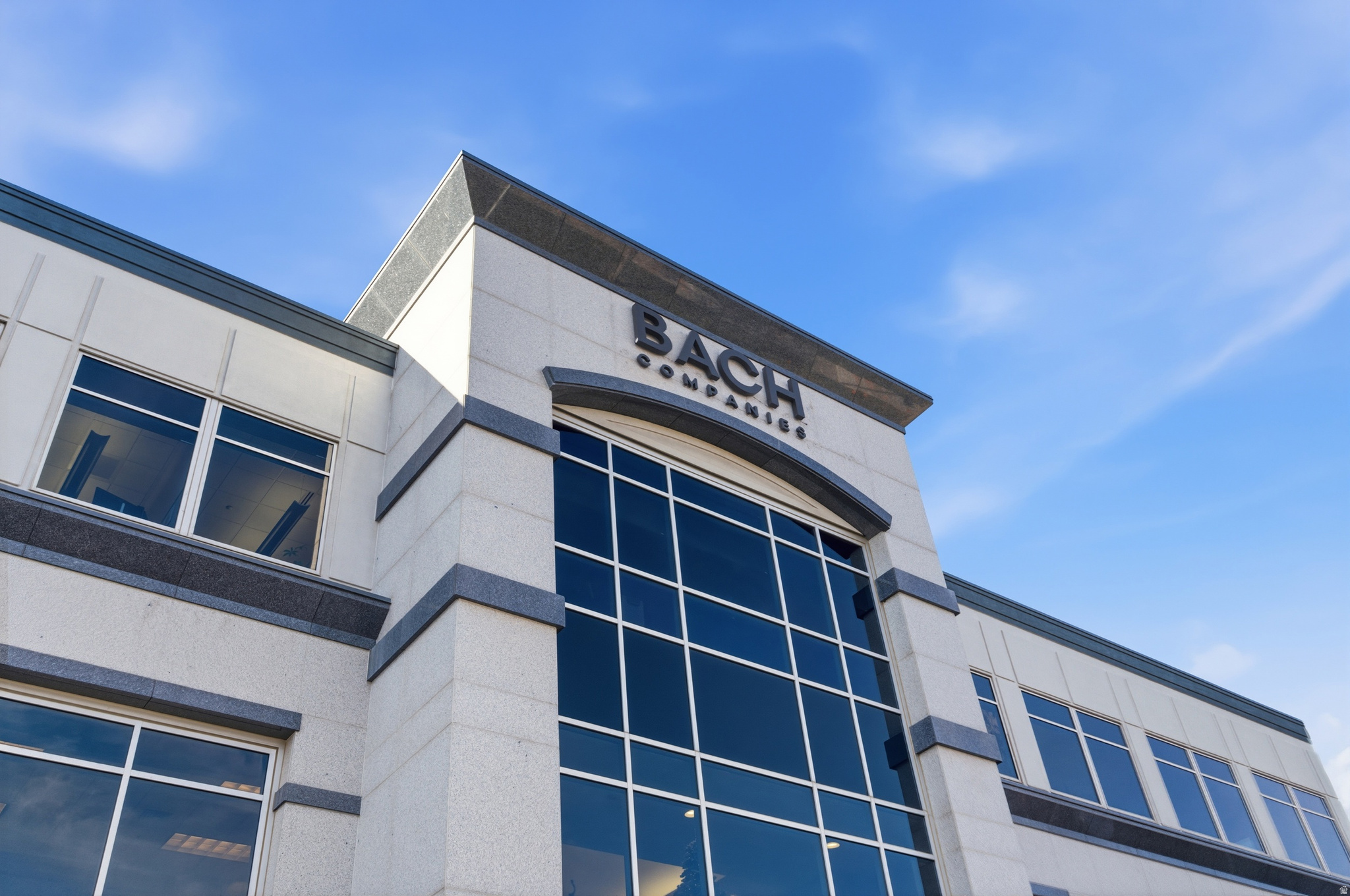 TATE - Commercial Lease