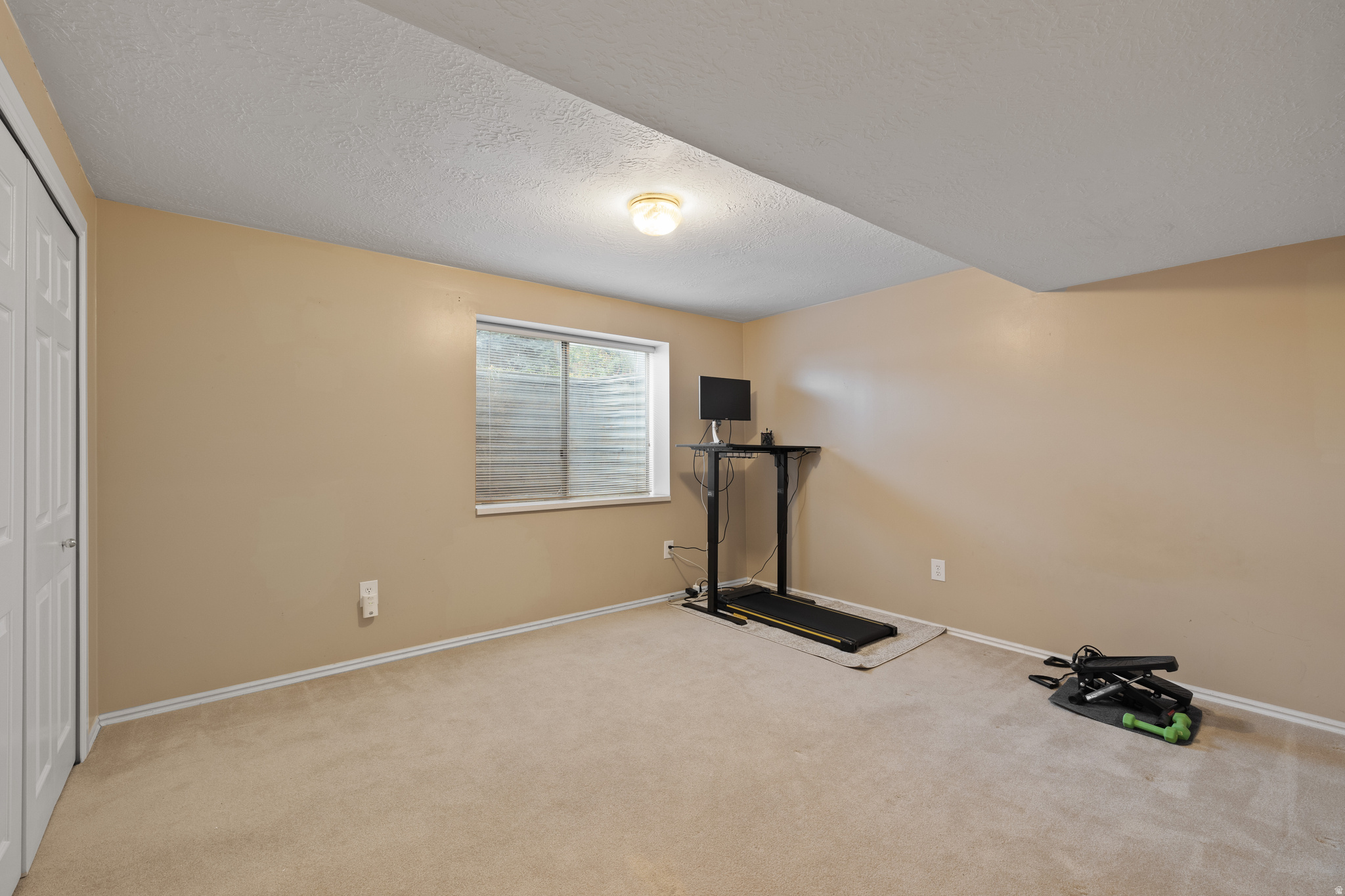 RANCHO ESTATES - Residential